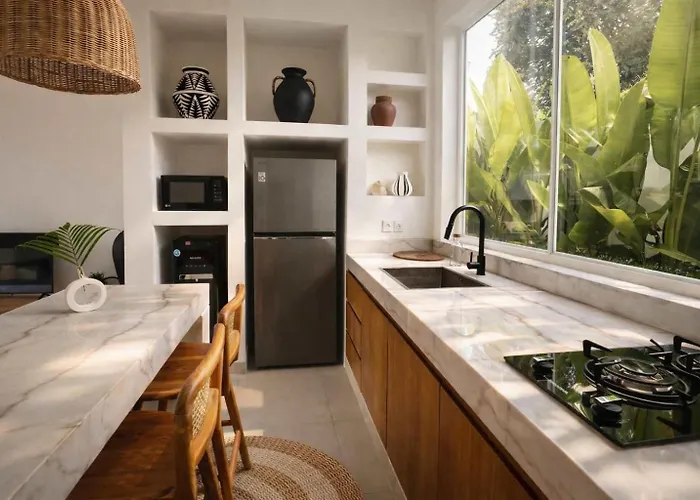 Casas 8, 1 Bedr Private Pool Bingin, Brand New, Location And Centre Uluwatu (Bali)